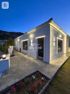 Corner House Image 13
