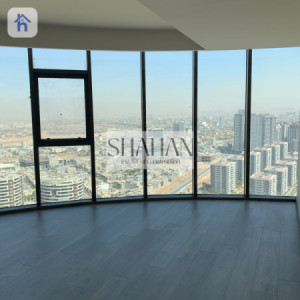 Spacious Apartment image 1
