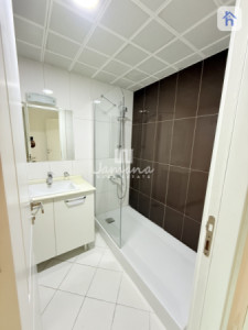 Modern 2 Bedroom Apartment in Empire Wings Image 8