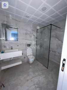 One Bedroom Apartment in Queen Tower Image 4