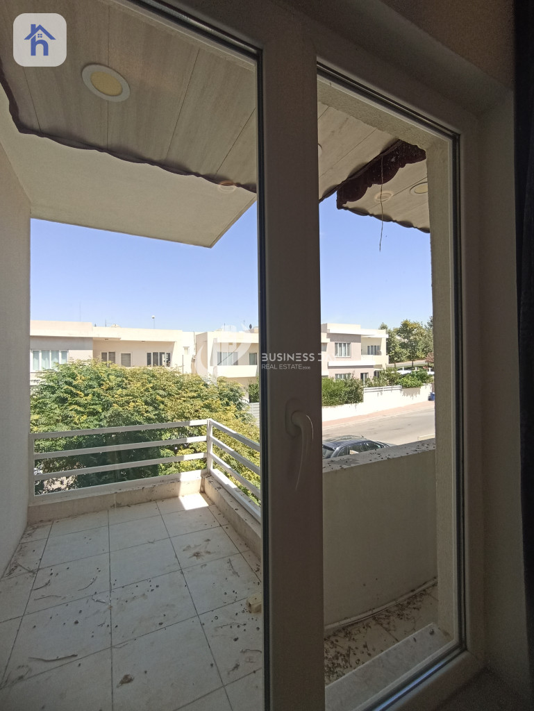 Cozy 3 Bedroom Apartment for Rent Image 15