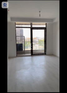 Studio Apartment image 2