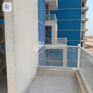 Modern Two Bedroom Apartment Image 7