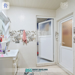 Corner House for sale in hawlery nwe Image 9