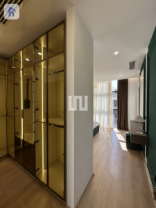 Luxury House image 15