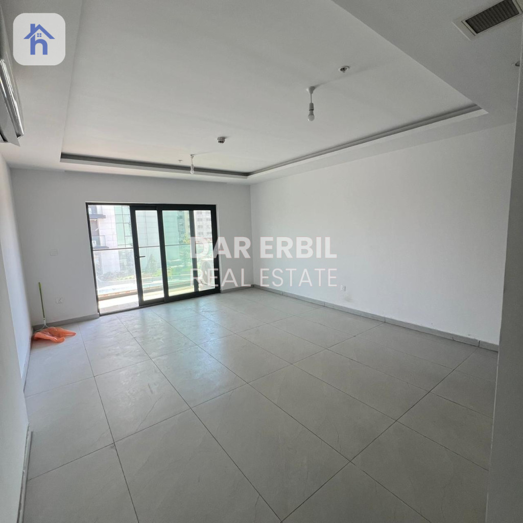 Cozy Apartment in Prime Location Image 2