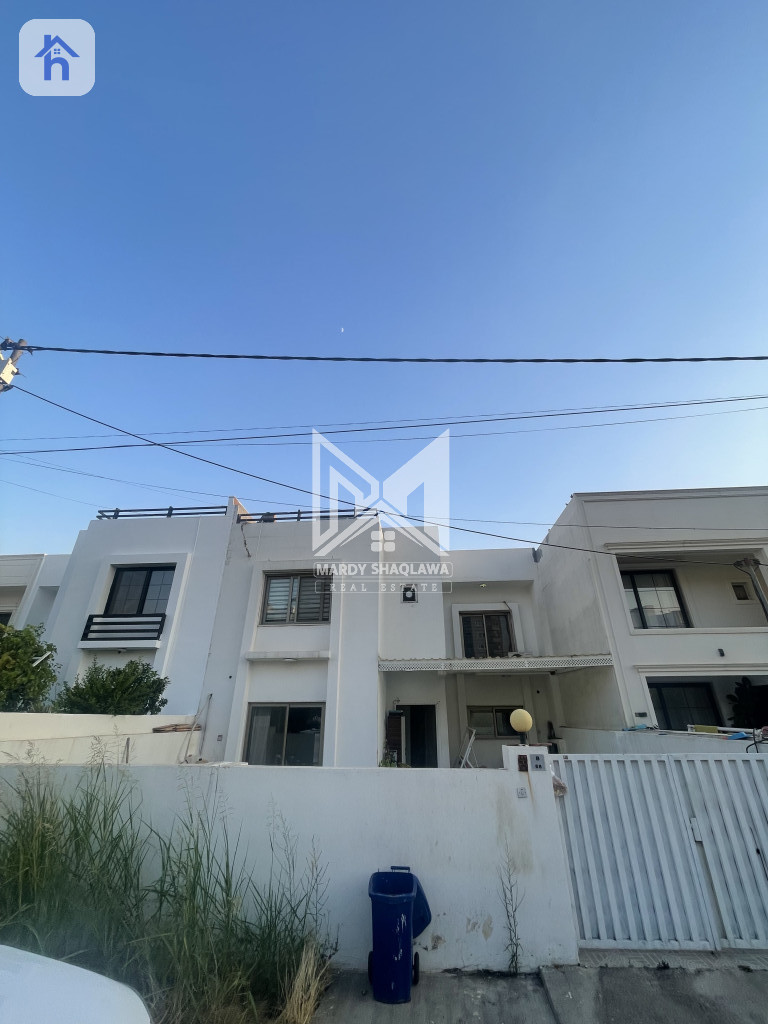 House Opposite Garden Resim 2