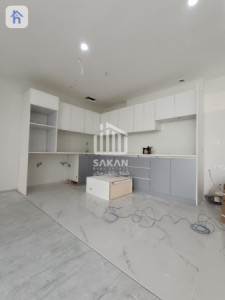 Modern 3-Bedroom Apartment in Rasan Towers Image 3