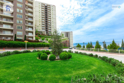 Modern Apartment in Prime Location Resim 9