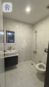 Chic 1 Bedroom Apartment with Great Views image 4