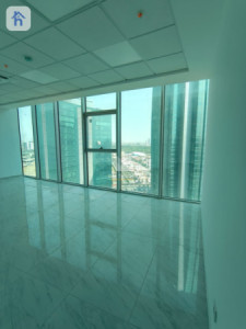 Spacious Office on the 16th Floor image 8