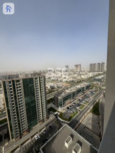Modern Apartment in Empire Wings image 8