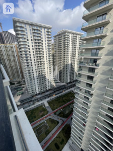 Modern Apartment in Rami Towers Image 6