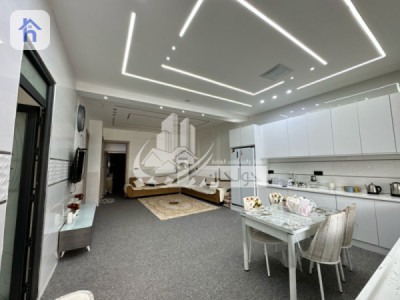 Cozy Home with 4 Bedrooms Image 4