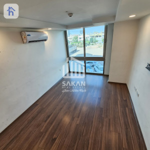 Cozy 1-Bedroom Apartment in Erbil Image 3