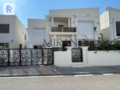 Spacious House in Aram Village image 1