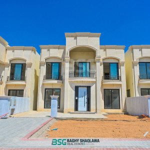 Modern House image 3