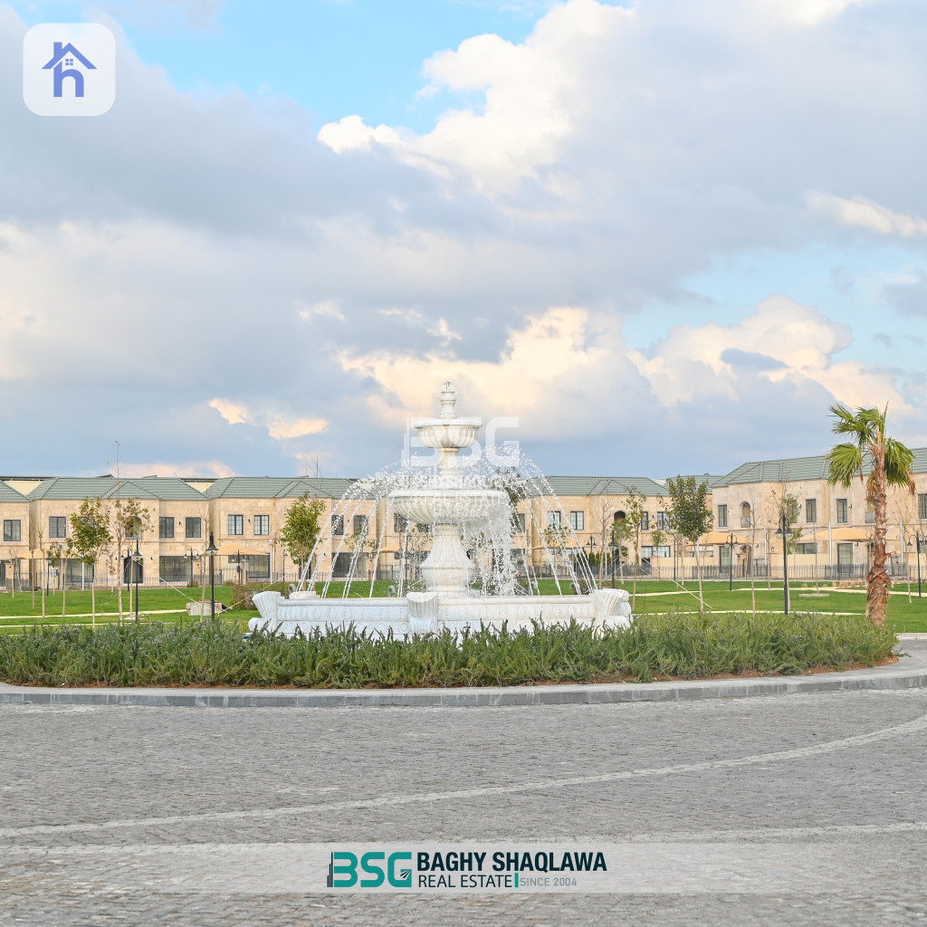 فيلا واسعة في قرية اسبانية صورة 2