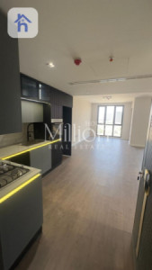 Studio Apartment image 1