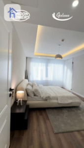 Elegant 3-Bedroom Apartment in London tower Image 5