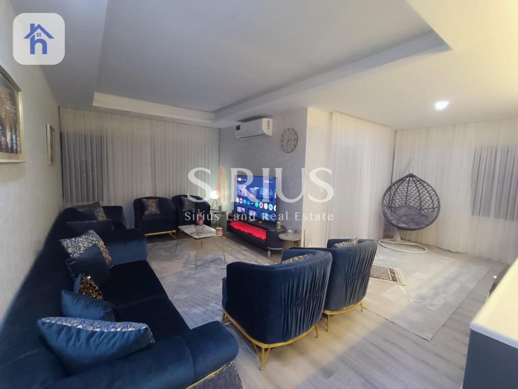 Luxurious Apartment with Panoramic Views