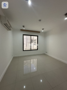 Spacious House in Dream City image 15