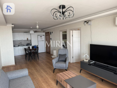 Luxurious Apartment in Star Towers image 1