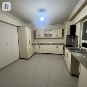 Spacious 3 Bedroom Apartment for Rent image 1