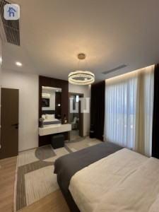 Luxury House image 10
