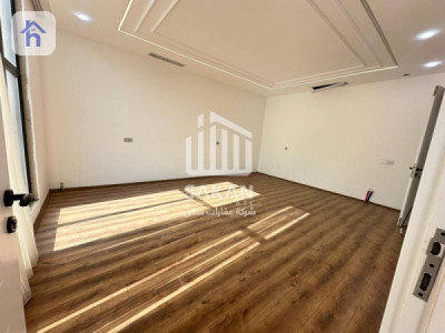 5-Bedroom House in Hawari shar image 9