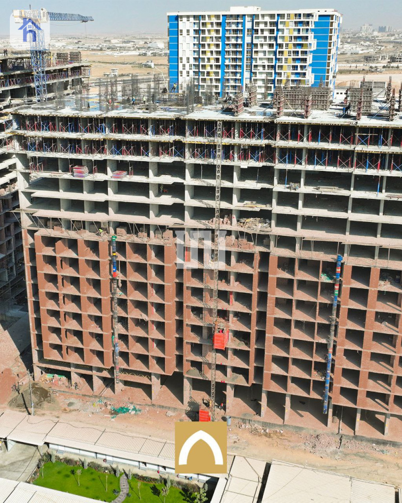 Cozy 1-BR Apartment in Vana Towers Image 6