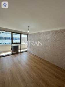 Modern 2-Bedroom Apartment in Prime Location image 7