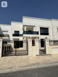 Modern House image 1