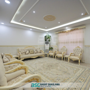 منزل مقابل الحديقة صورة 6