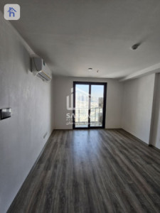 Spacious High-Floor Apartment for Rent Resim 3