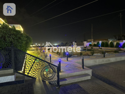 مزرعة واسعة مع أشجار الفاكهة صورة 8