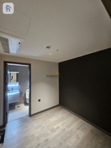 Spacious apartment with stunning views Image 4