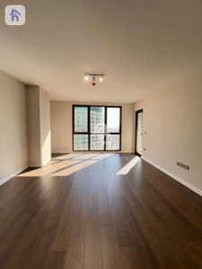 Modern 1-Bedroom Apartment image 2