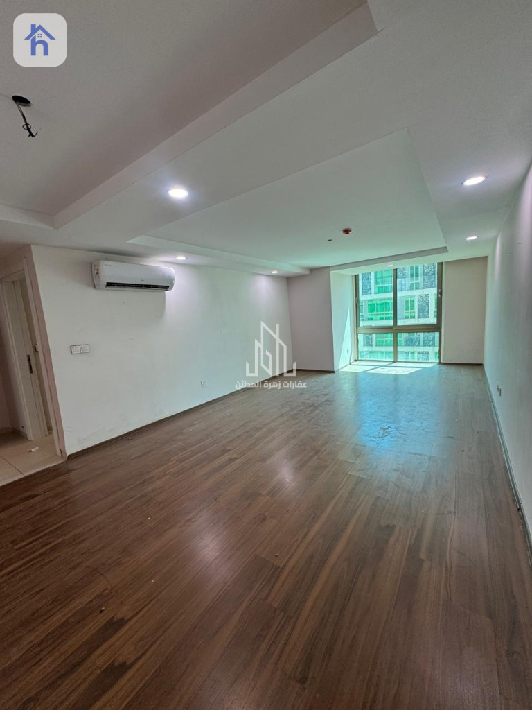 Spacious Apartment with 2 Bedrooms