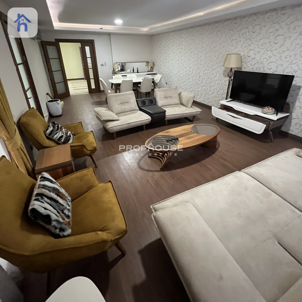 Elegant 5-Bedroom Home