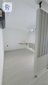 Modern Apartment with City Views Image 3