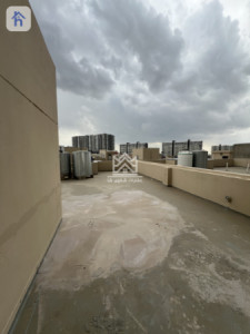 One Floor House image 11