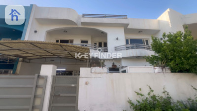 Spacious 6-Bedroom House in Erbil image 1