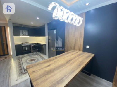 Spacious Apartment in Prime Location Image 9