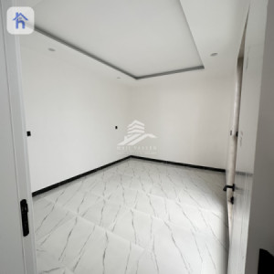 Spacious House with Multiple Rooms Image 11