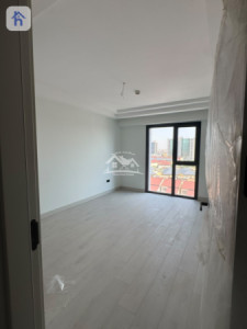Modern Apartment in Rami Towers image 4
