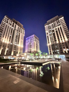 Modern 4 BR Apartment in Prime Location image 28