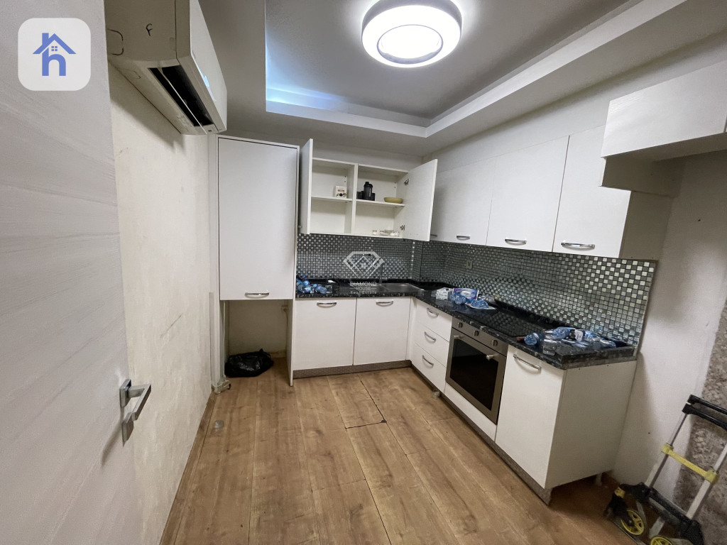Modern 3-bedroom apartment in Star Towers