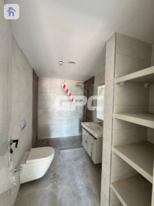 Modern 1 Bedroom Apartment in Rami Towers Resim 7