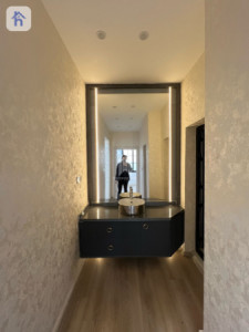 Corner House Image 23